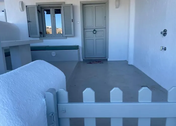 Bluewave Lux House