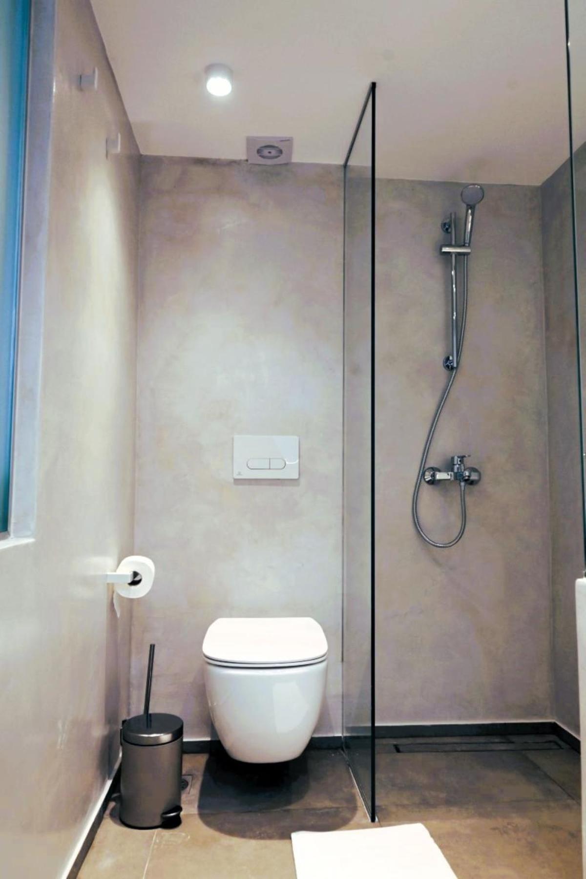 Bluewave Lux House *
